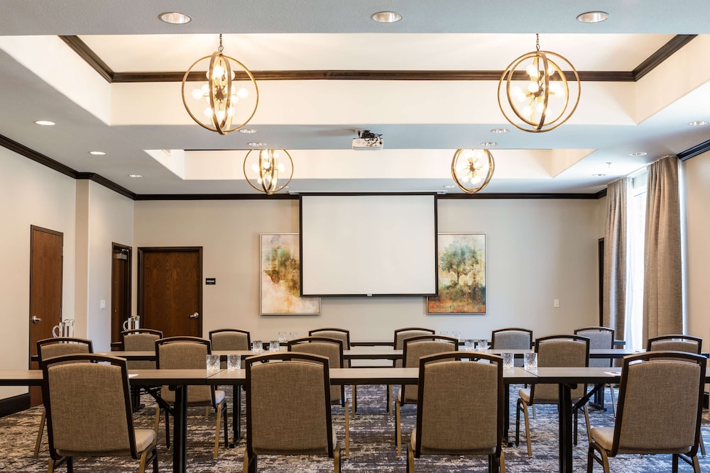 Hampton Inn & Suites Boerne - photo 50