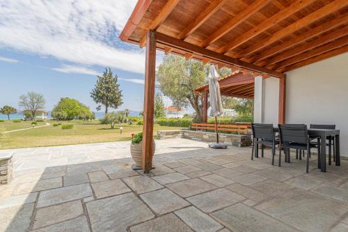 Andromeda Beach House Pefkochori — 4-Star Luxury Hotel in Pefkochori, Greece