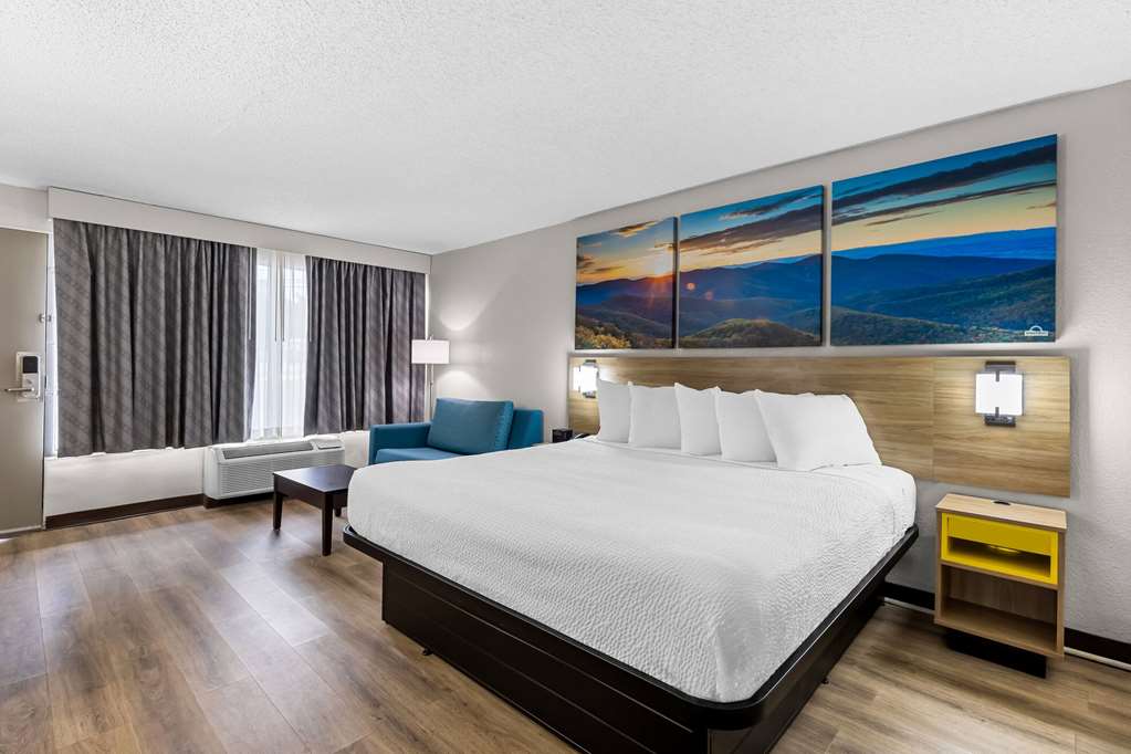 Days Inn by Wyndham Clayton - photo 34