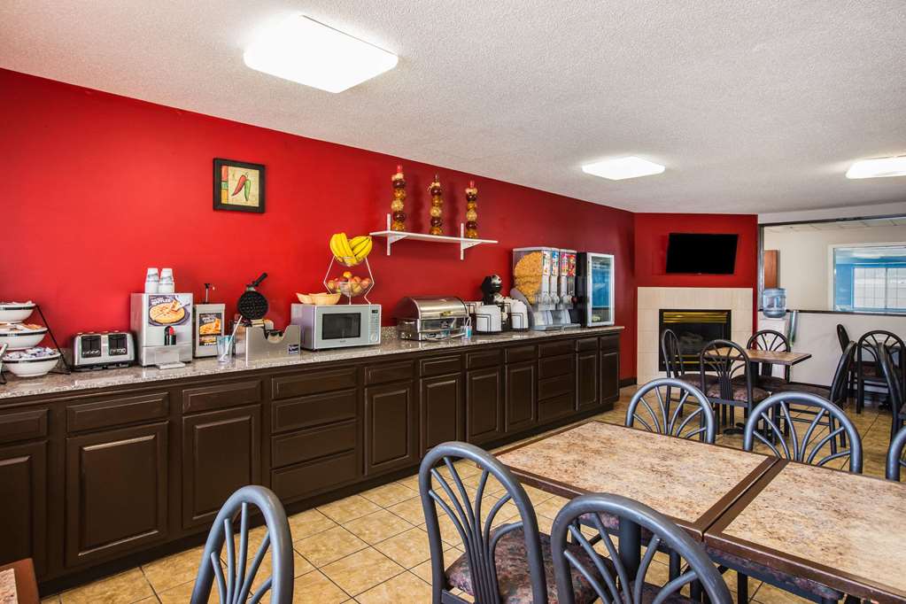 Ramada by Wyndham Sioux Falls - photo 19