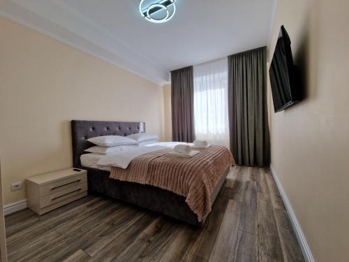 Dendrarium Park Double Room Apartment — 4-Star Luxury Hotel in Chisinau, Moldova