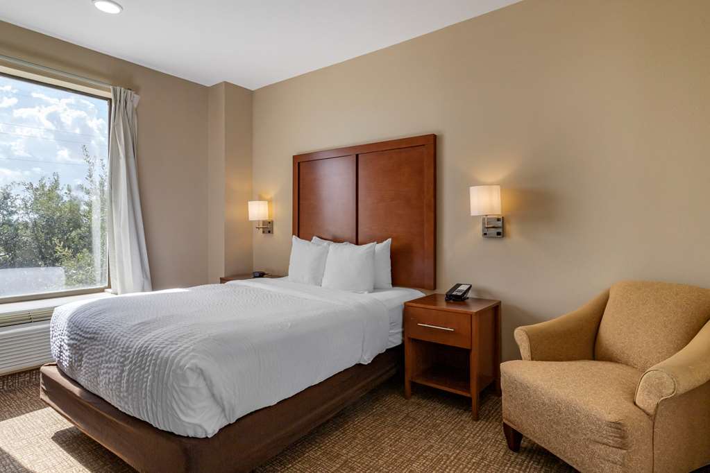 Comfort Suites Houston near Medical Center NRG Stadium - photo 8