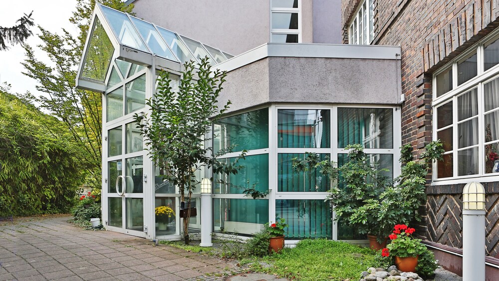 Hotel Kaufmann — Schifferstadt