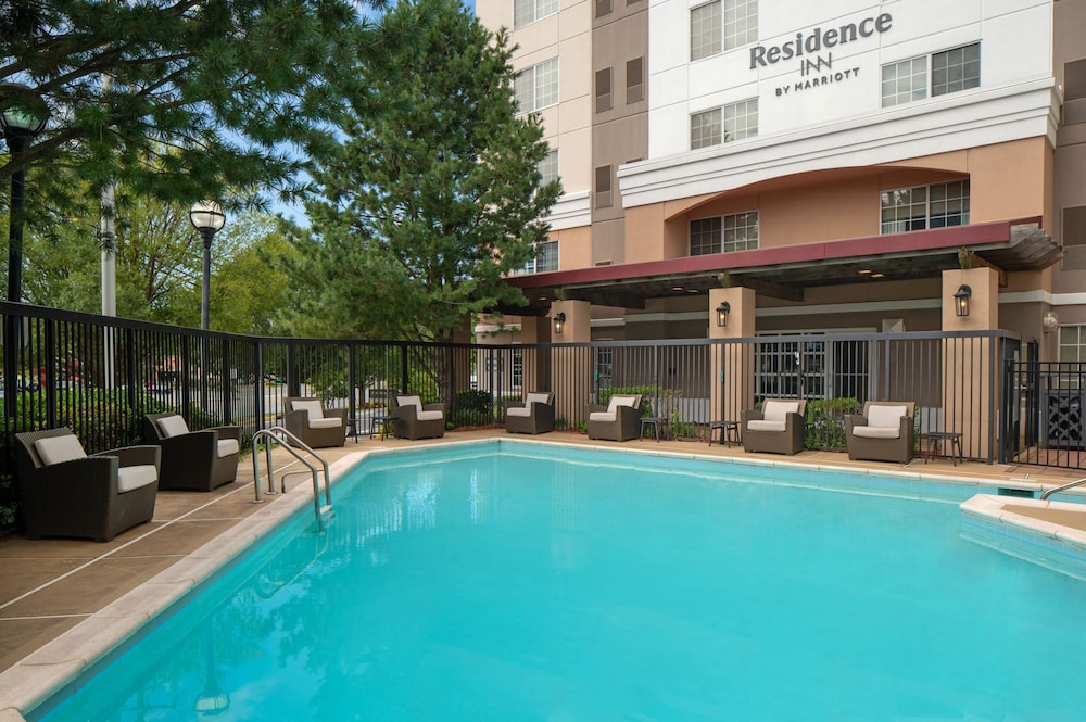 Residence Inn by Marriott Tysons - photo 21