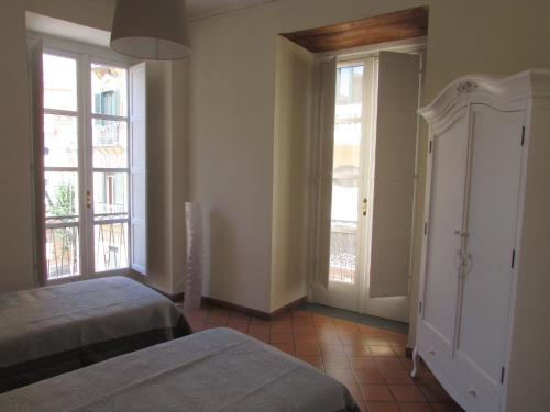 Salerno Domus Claudia — 4-Star Luxury Hotel in Salerno, Italy