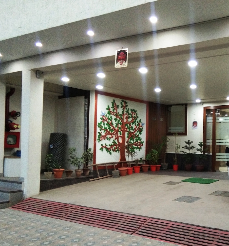 Hotel R P - last minute hotel in Agra