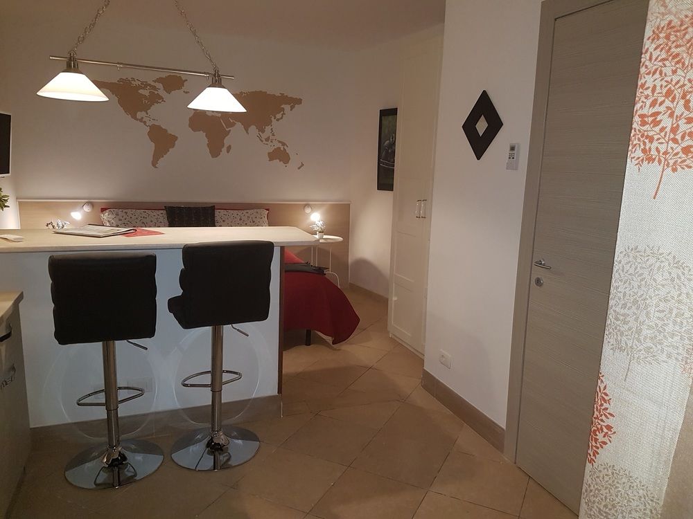 Casa Ramellini Guest House Taranto Centro — 4-Star Luxury Hotel in Taranto, Italy
