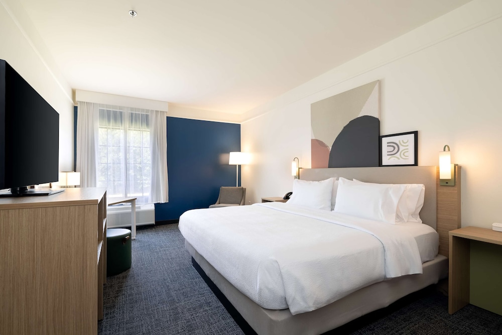 Spark by Hilton Savannah Airport - photo 10