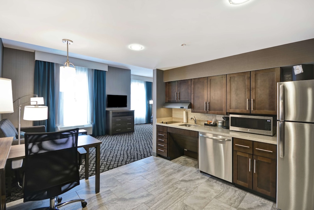 Homewood Suites by Hilton Detroit - photo 18