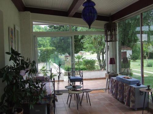 Domaine De La Cooloeuvre — Courthezon