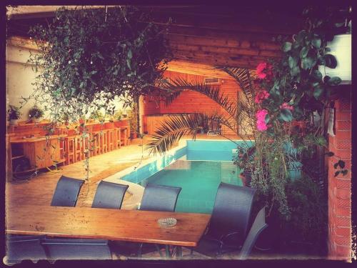 Dnt House &Spa — 4-Star Luxury Hotel in Carcea, Romania