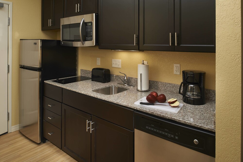 Towneplace Suites by Marriott Saginaw - photo 5