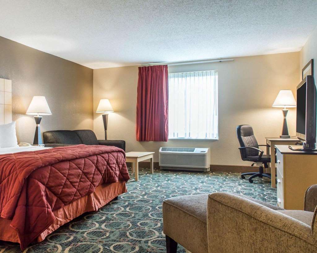 Quality Inn Geneseo - photo 17