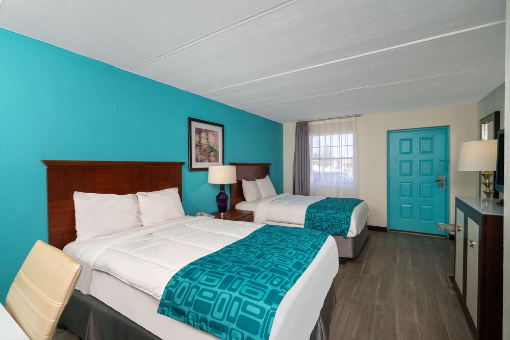 Howard Johnson by Wyndham Atlanta College Park - photo 10