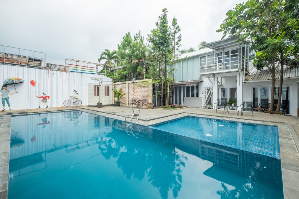 The Silk at Dago Boutique Hotel