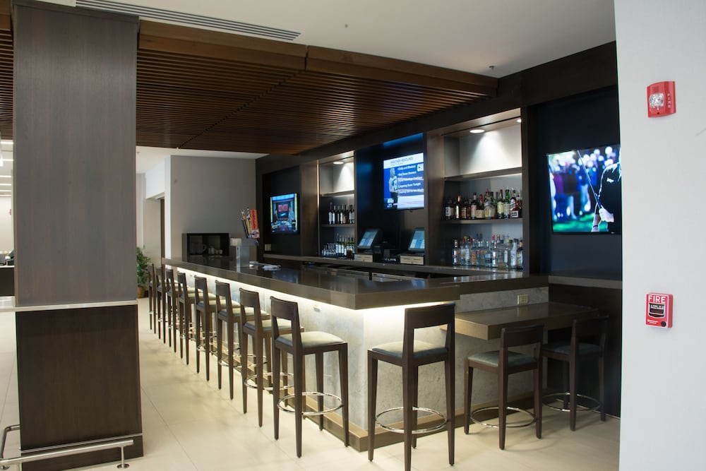 DoubleTree by Hilton Hotel Syracuse - photo 34