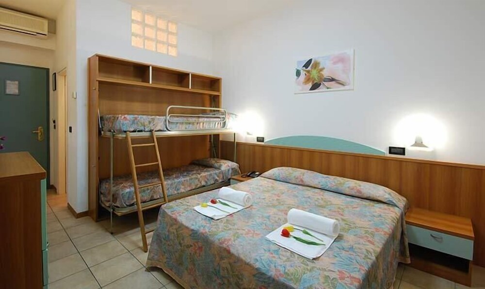 Hotel Sporting — Alba Adriatica — photo 5