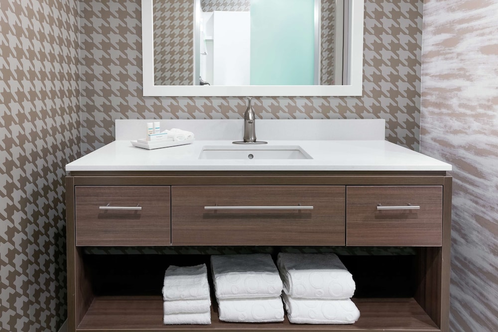 Home2 Suites by Hilton Orlando Near UCF - photo 12