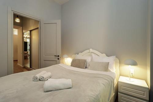 Charming 2BR Apartment in OldTbilisi