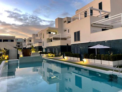 Luxury Apartment Turquesa Del Mar — 4-Star Luxury Hotel in Alicante, Spain