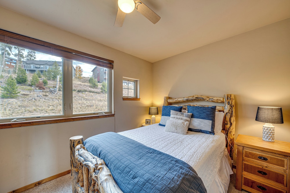 6 Mi to Winter Park Resort Townhome with Hot Tub - photo 16