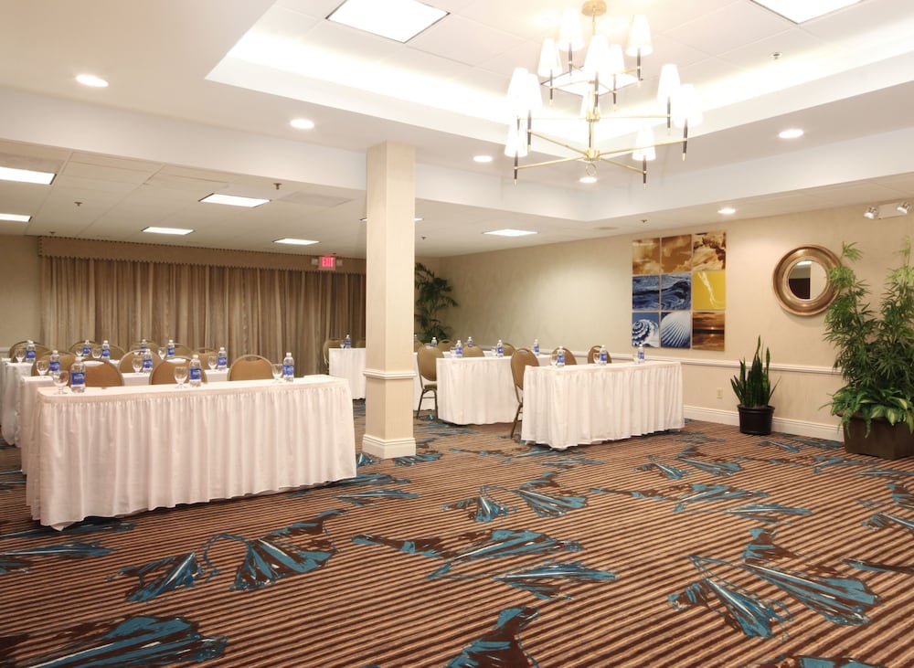 Hampton Inn Jacksonville Beach Oceanfront - photo 62