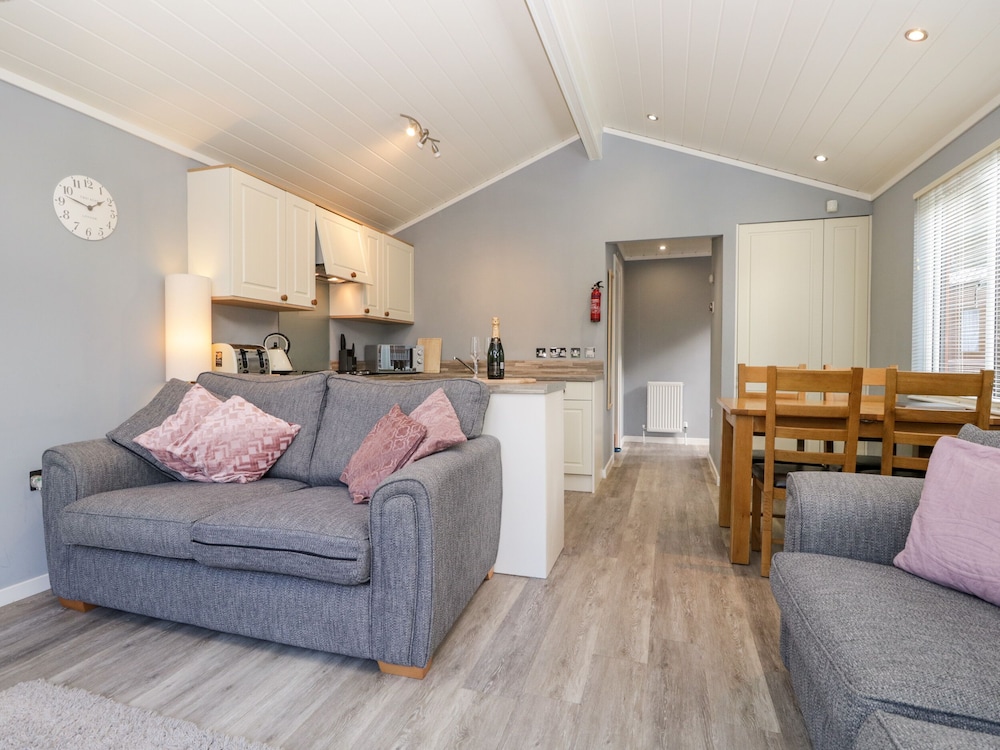 Wansfell Lodge — 4-Star Luxury Hotel in Windermere, United Kingdom