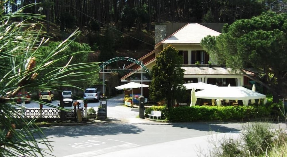 Hotel Monterosso Alto in Monterosso Al Mare, Italy