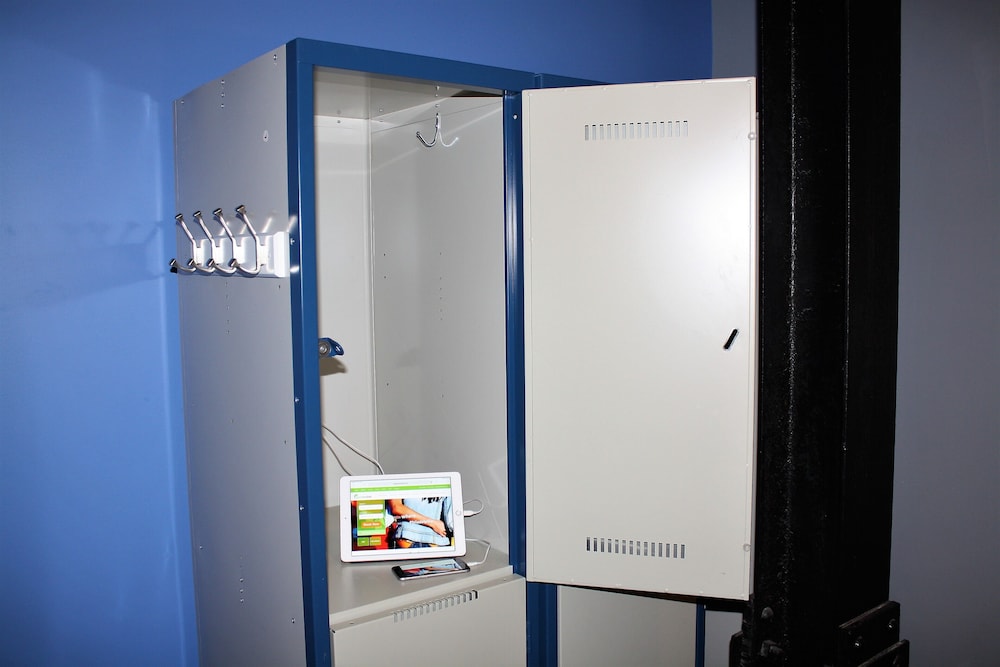Apple Hostels - photo 12