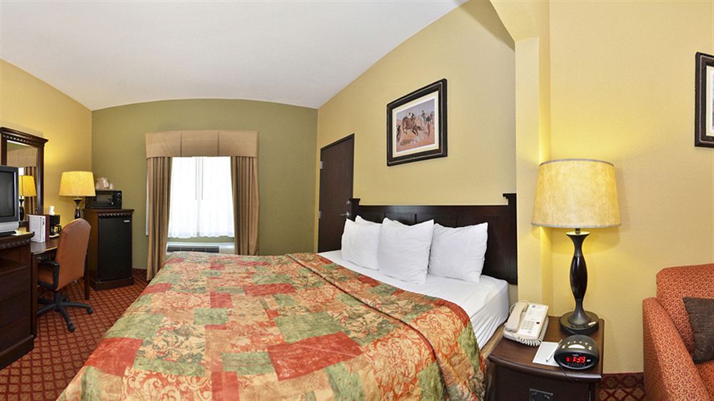 Motel 6 Park City KS - photo 6
