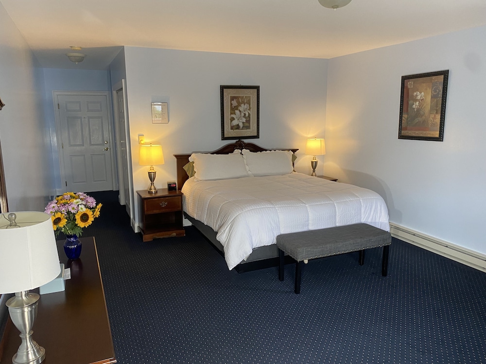 The Taber Inne & Suites - photo 10