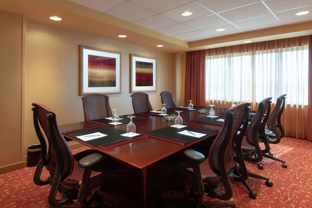 Embassy Suites by Hilton Loveland Conference Center - photo 41