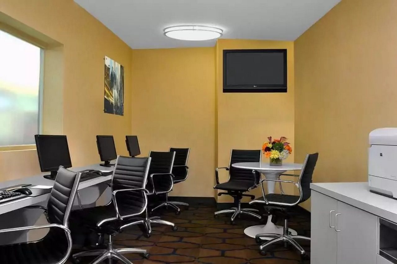 DoubleTree by Hilton Metropolitan New York City - photo 8