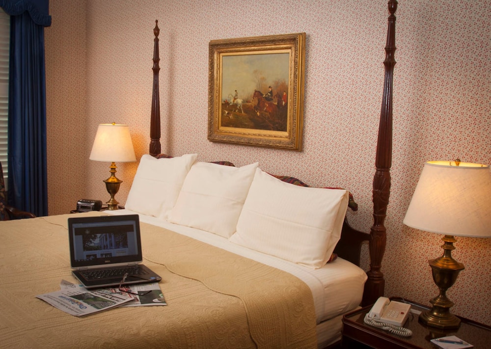 1842 Inn - photo 28