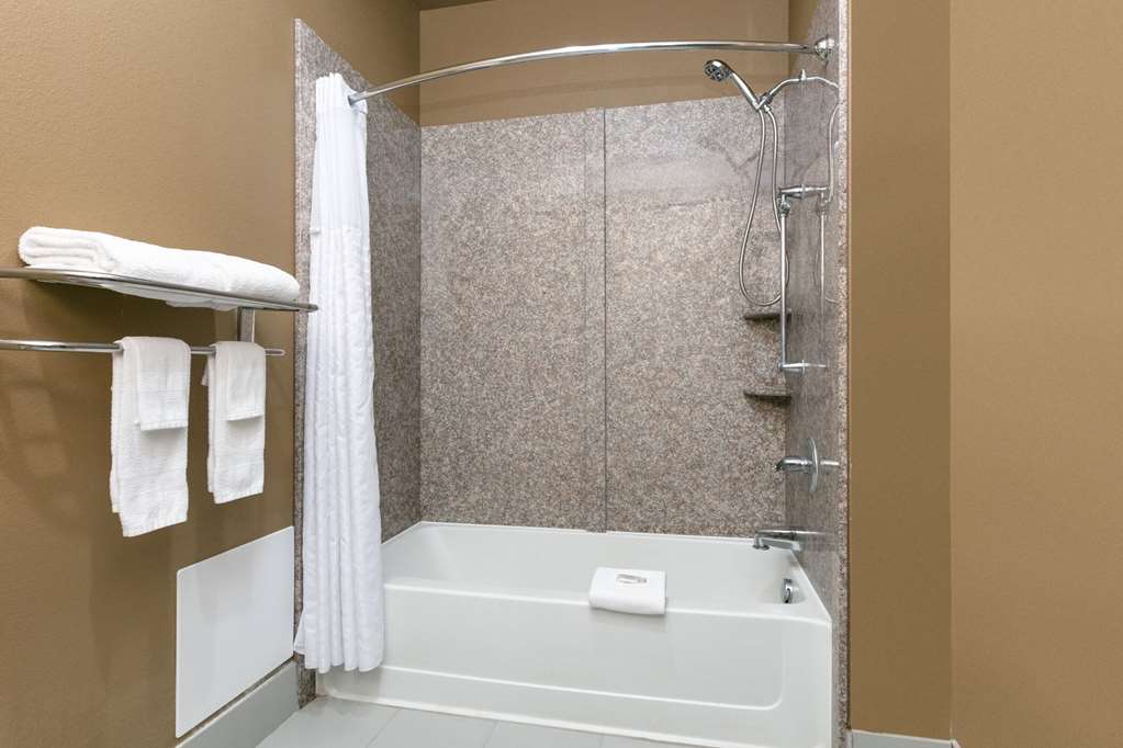 Super 8 by Wyndham Karnes City - photo 14