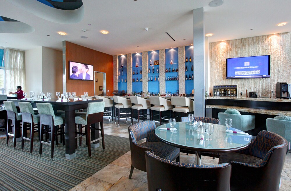Hotel Indigo Waco Baylor By Ihg - photo 64