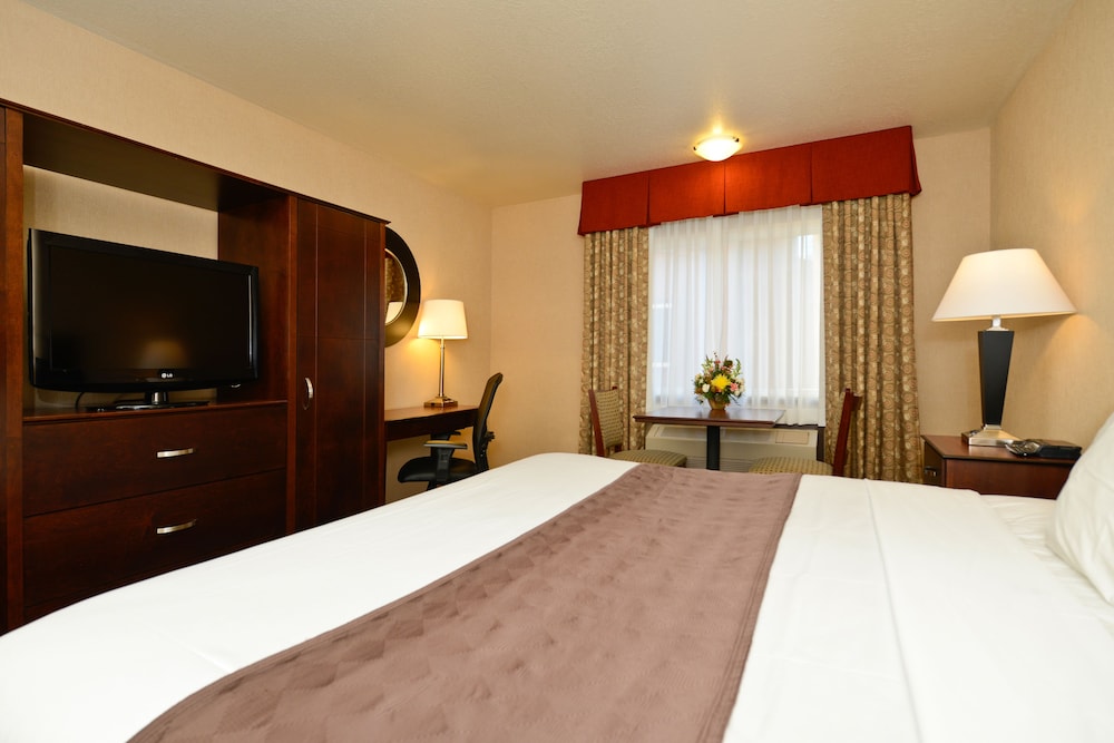 Yellowstone Westgate Hotel - photo 9