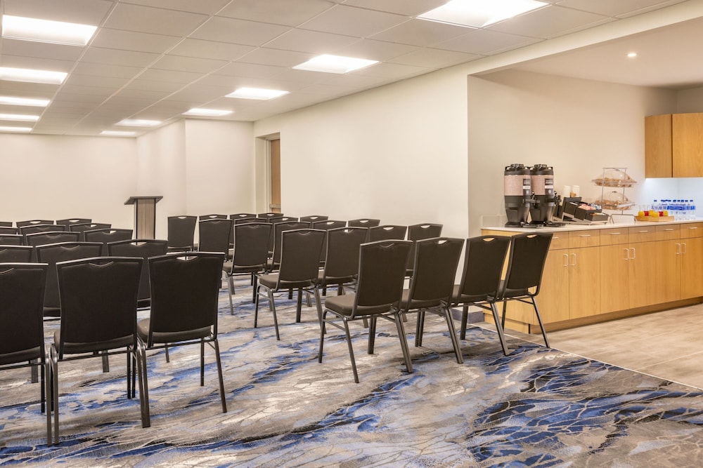 Fairfield Inn & Suites By Marriott Rockaway - photo 28