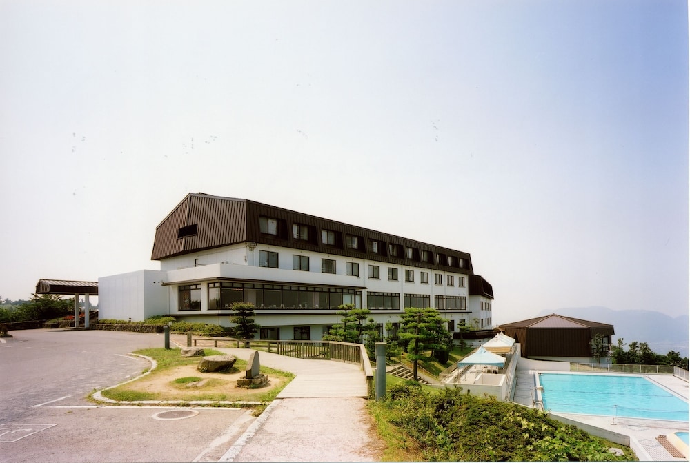 Kyukamura Sanuki Goshikidai — hotel in Sakaidecho