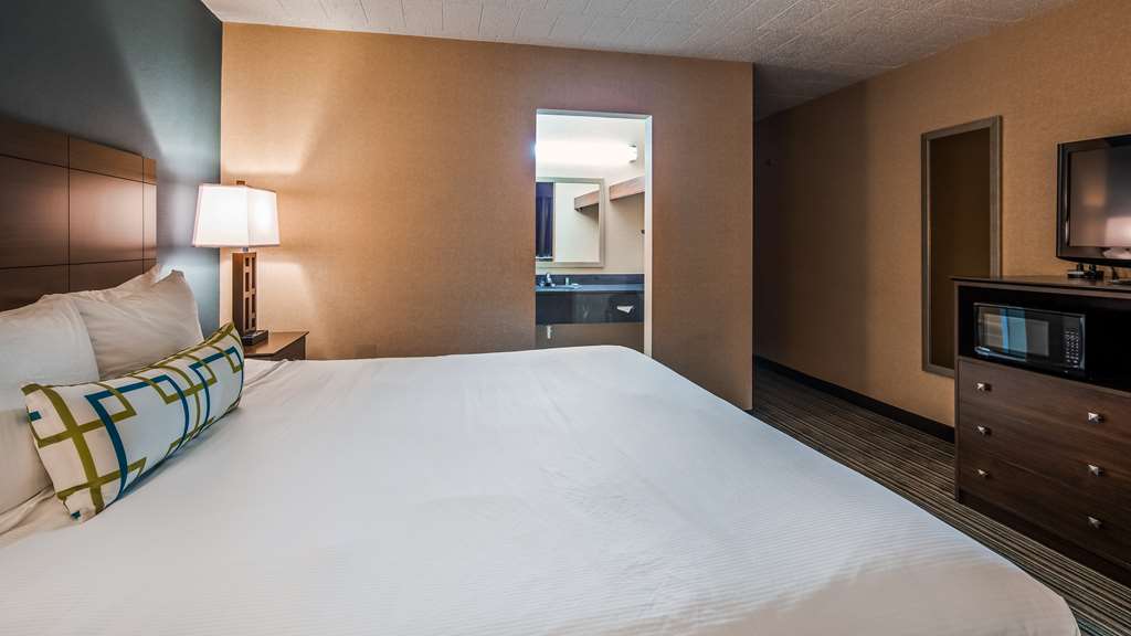 Best Western Woodhaven Inn - photo 15