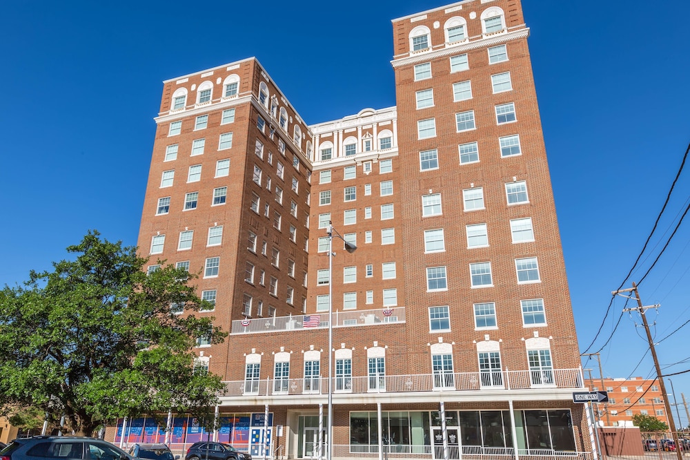 Pioneer Pocket Hotel - photo 40