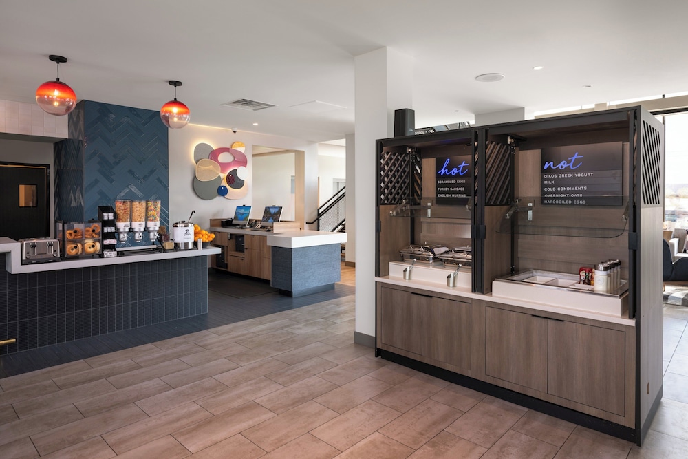 Atwell Suites Henderson at the Pass by IHG - photo 23