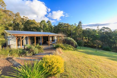 Goosewing Cottage — 4-Star Luxury Hotel in Cessnock, Australia
