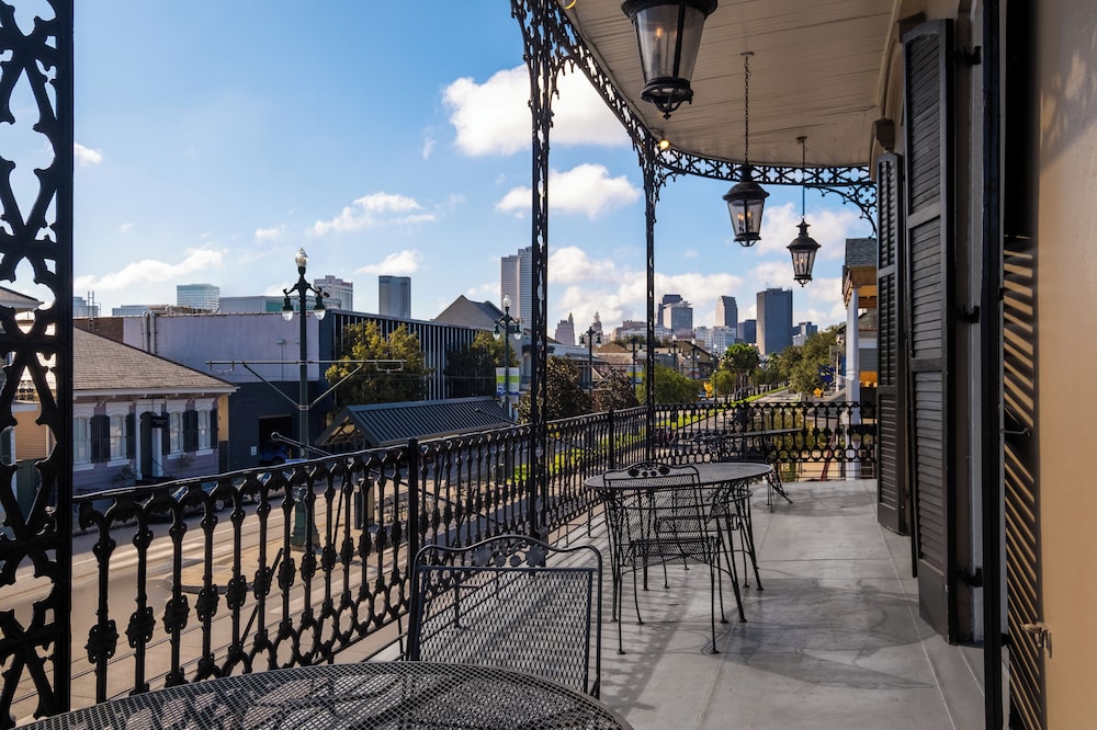 New Orleans Courtyard Hotel and Suites by the French Quarter - photo 23