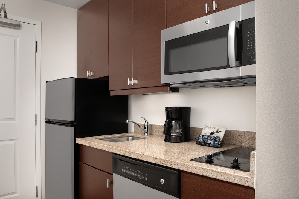 TownePlace Suites by Marriott Cheyenne SW Downtown Area - photo 16