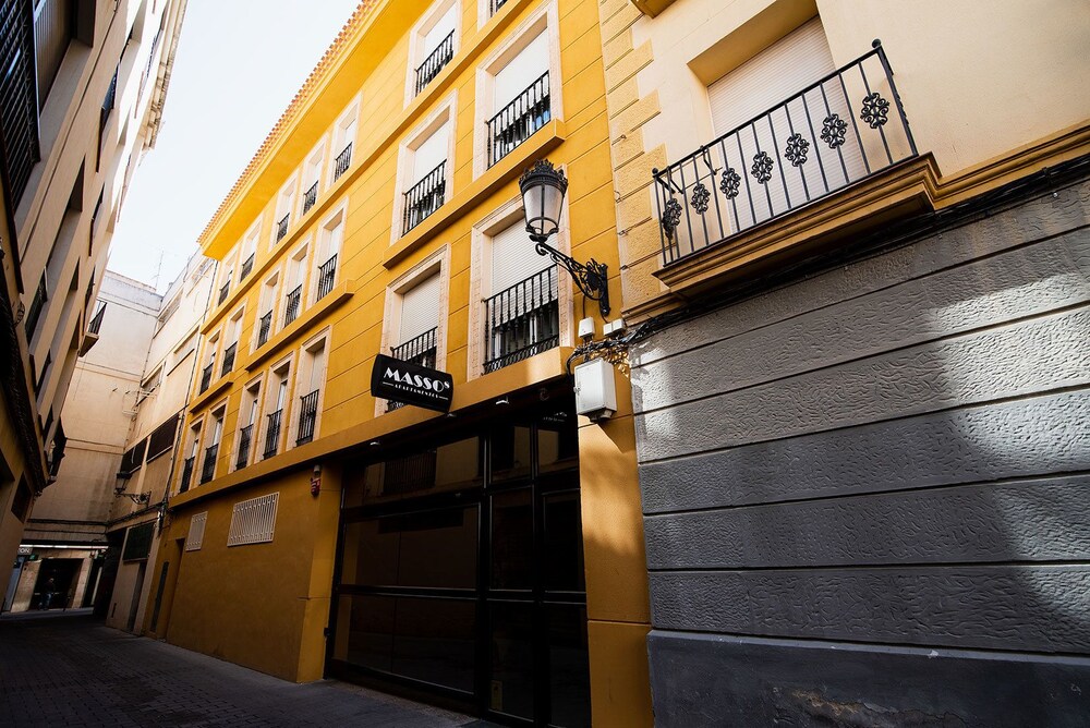 Apartamentos Massó — 4-Star Luxury Hotel in Albacete, Spain