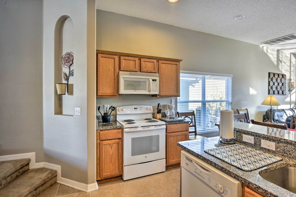 10 Mi to Disney Resort Home with Pool and Spa - photo 15