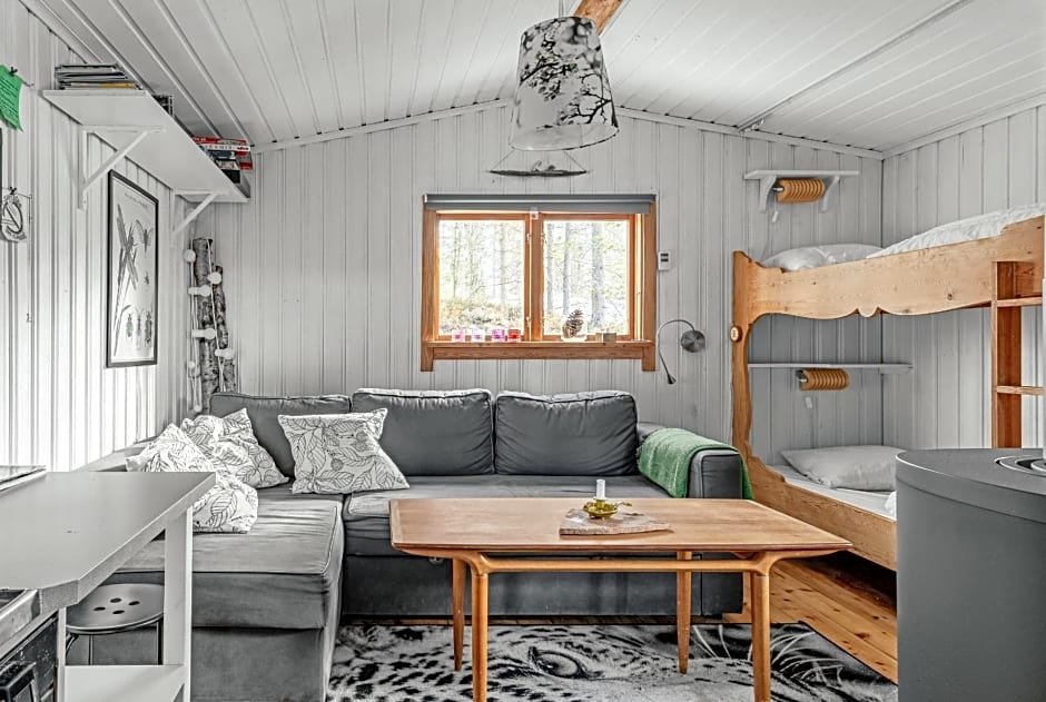 Gillerasvagen 13 B — hotel near Scandinavian Mountains Airport
