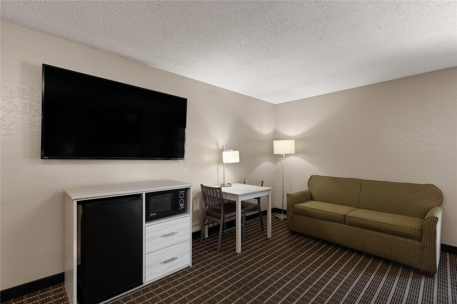 Super 8 by Wyndham Shepherdsville Louisville South I65 - photo 21