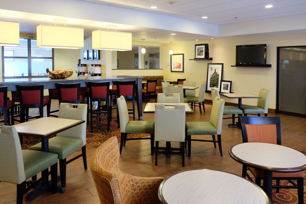 Hampton Inn Lima - photo 41